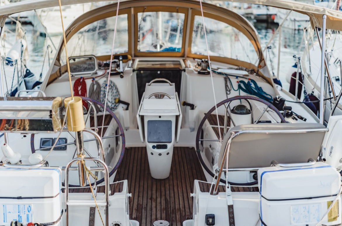 Stuurkabels: vital voor veilige bootbediening