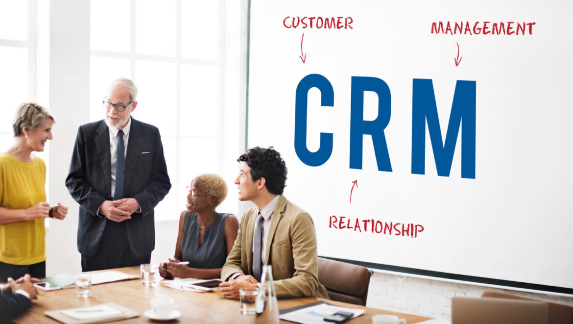 CRM-oplossingen voor ZZP’ers: Hoe blijf je georganiseerd?